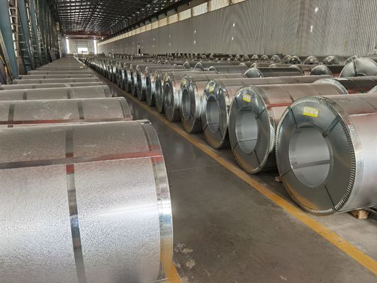 600-1250 мм горячее погружение оцинкованной катушки коррозионно-устойчивая регулярная / нулевая / большая шпангель