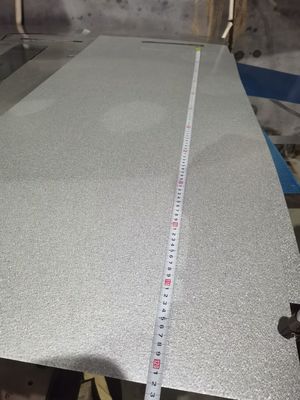 AZ150G Катушка из стальной валюты с шириной максимум 1250 мм